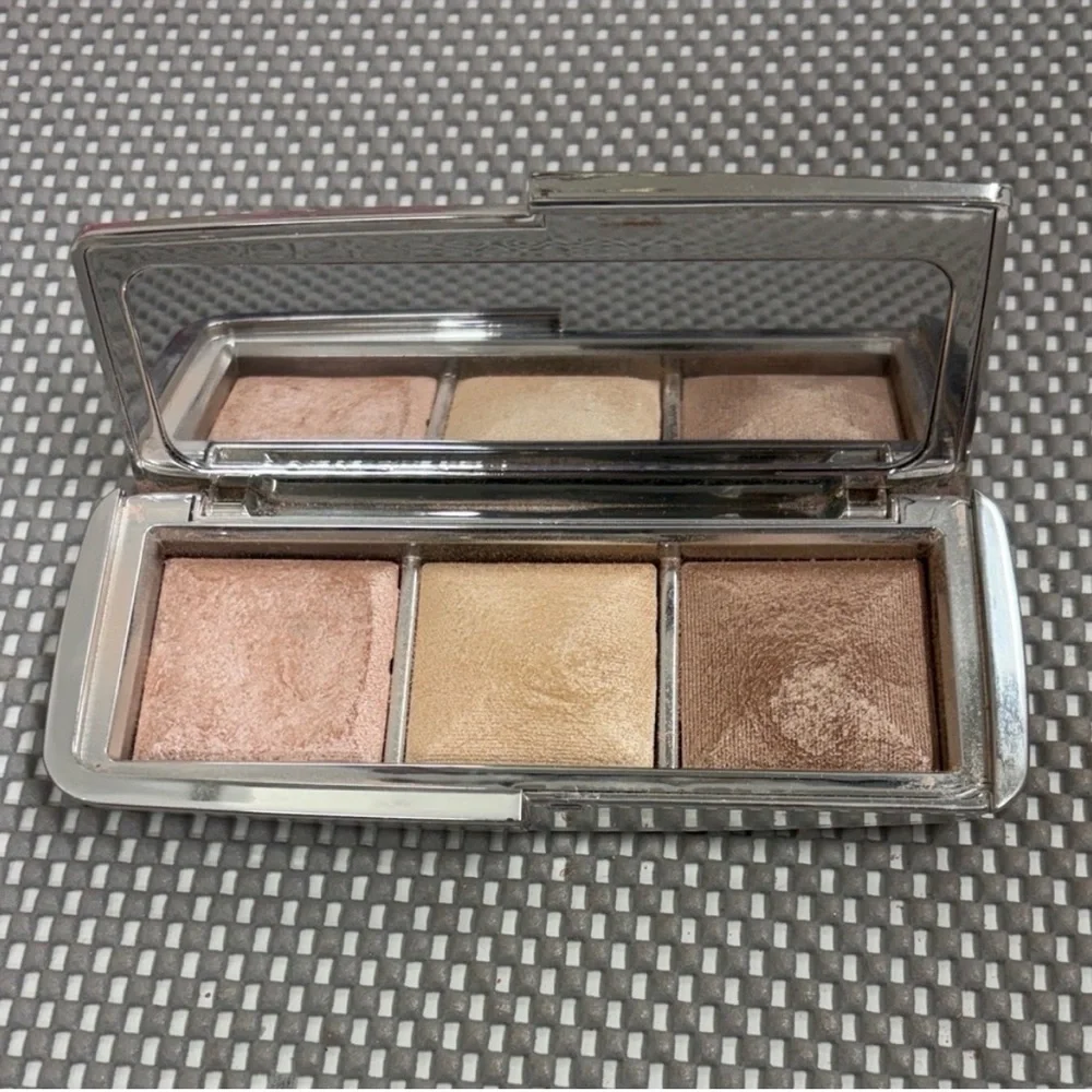HOURGLASS Ambient Metallic Strobe Palette - Picture 1 of 5